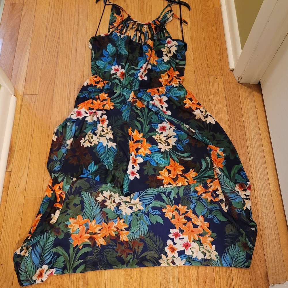Walk through floral romper- Candies XL